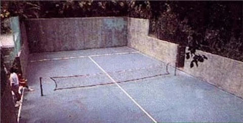 prvi padel teren